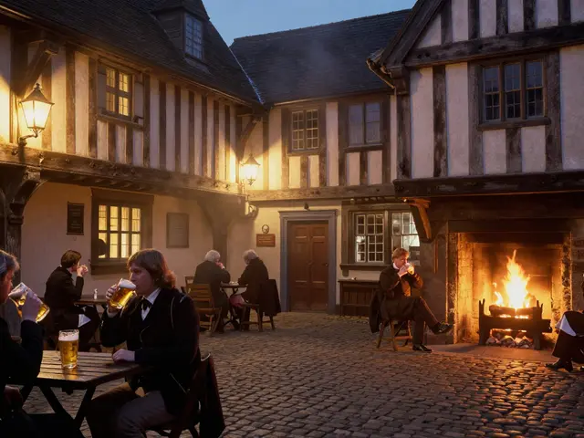 Best Nightlife in London for History Buffs