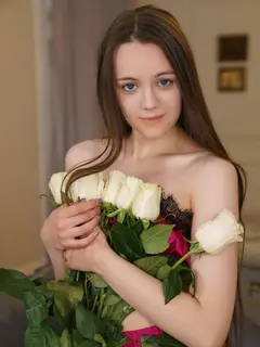 Hazel escort in Paris