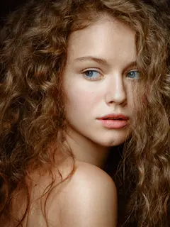 Ophelia escort in Paris