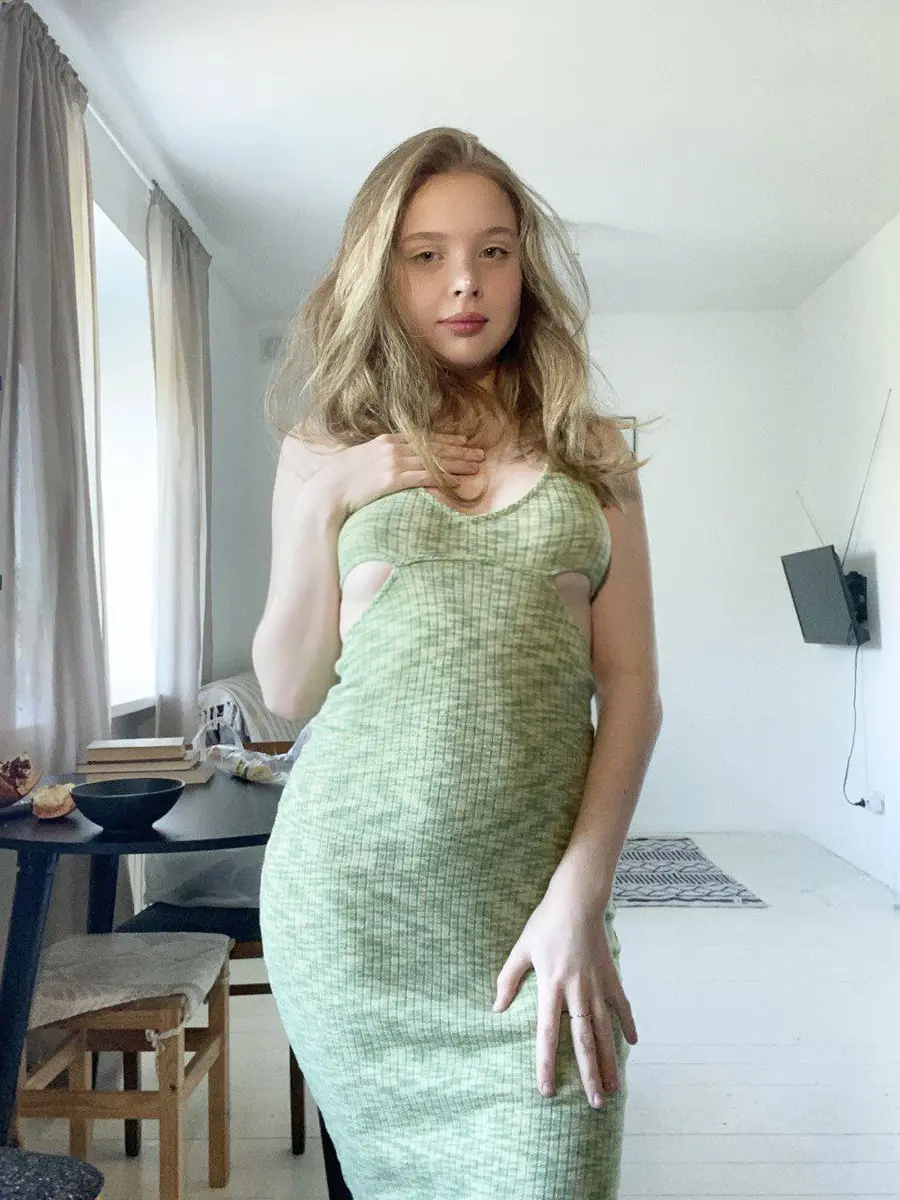 SOFIA escort in Paris