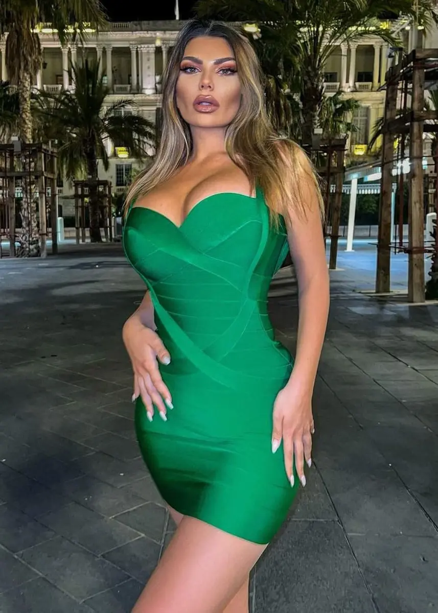 Tasha escort in Paris